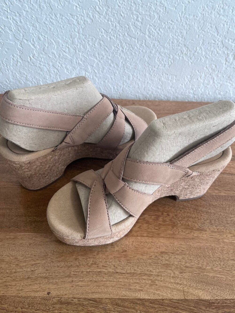 Clarks Collection Giselle Beach Sand Suede Wedge Platform Sandal 6 - Picture 3 of 15